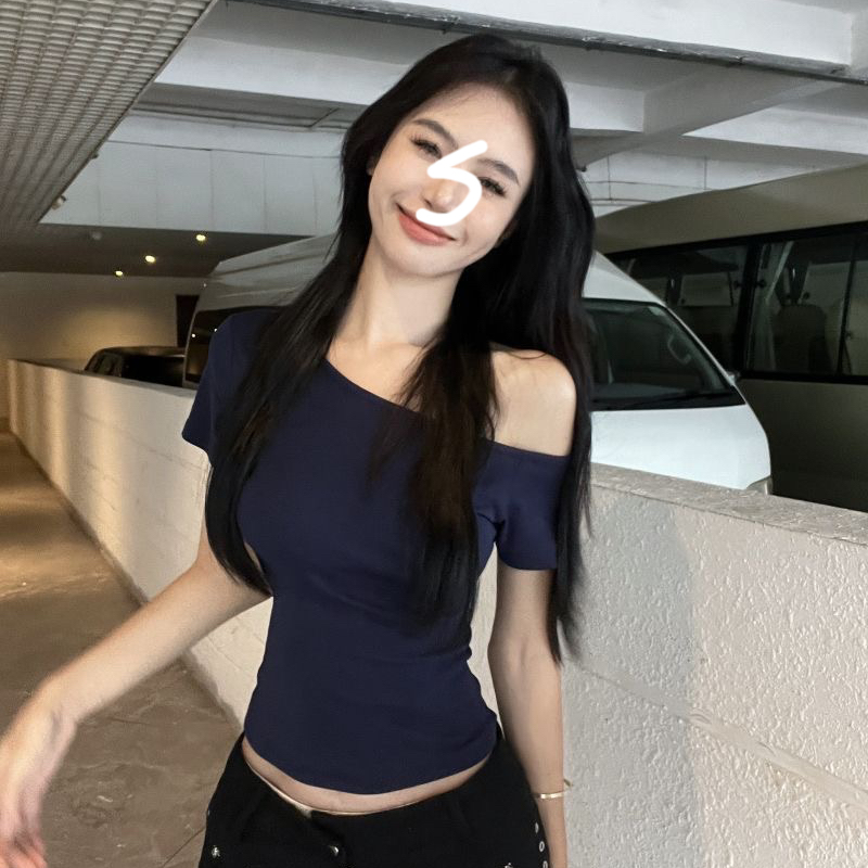 2025夏季新款斜肩短袖修身T恤女装显瘦打底衫短款百搭ins短袖上衣