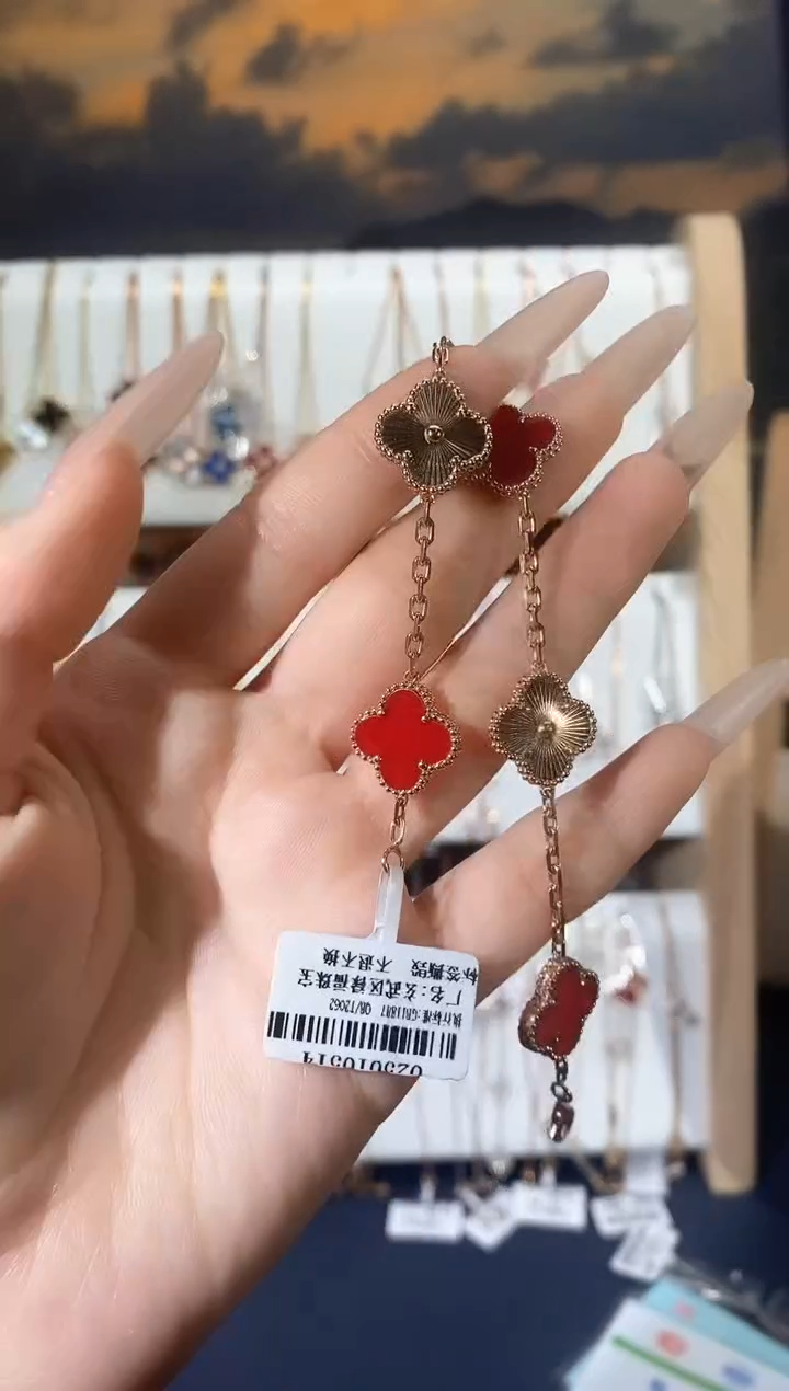 【闪购商品】玛瑙/玉髓手链18K金镶嵌玛瑙K枚