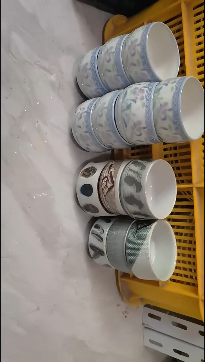 霞*霞霞霞  中古商品 默认瑕疵 不退不换 完美主义者慎拍