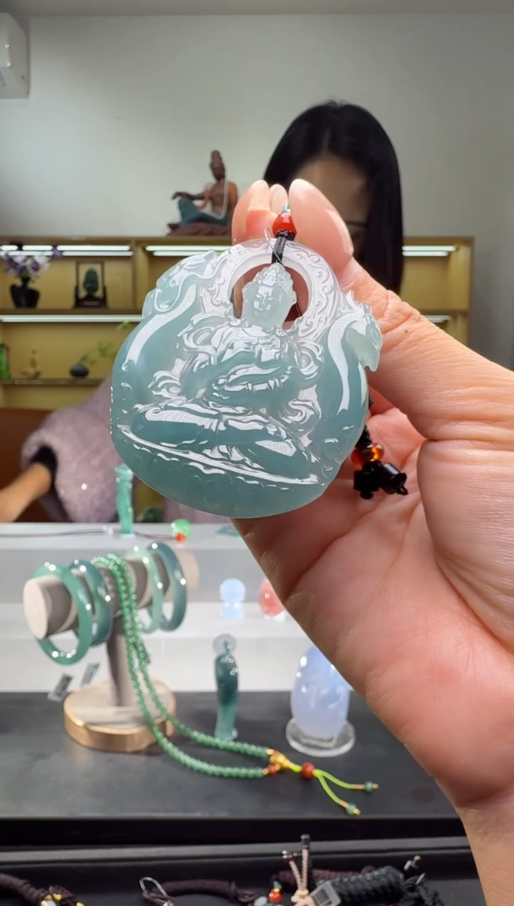 吊坠(不含链)未镶嵌翡翠观音