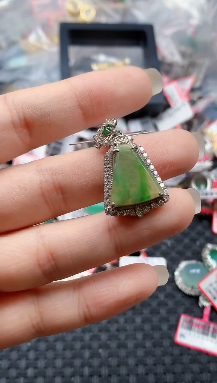 银S925镶嵌戒指翡翠天然A货缅甸翡翠