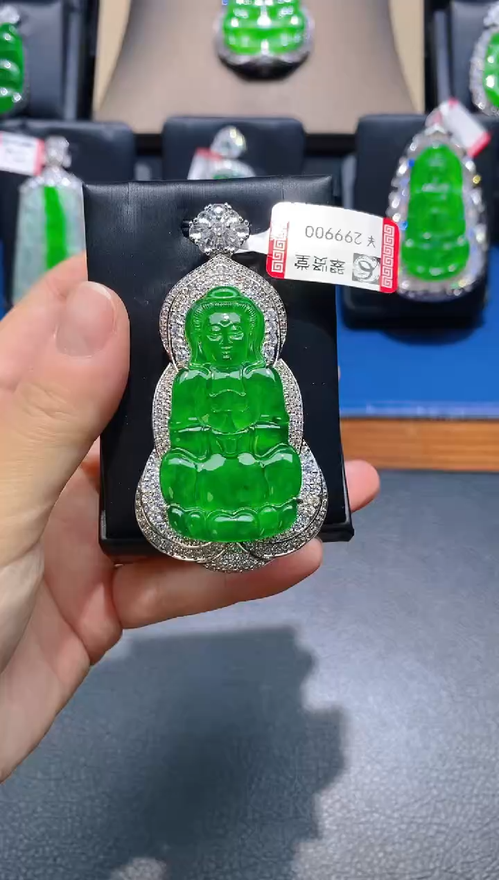 【闪购商品】翡翠颈饰未镶嵌天然A货翡翠Q02