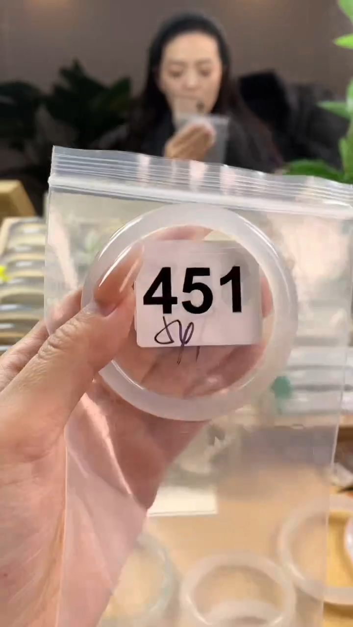 【闪购商品】玛瑙/玉髓手镯未镶嵌451