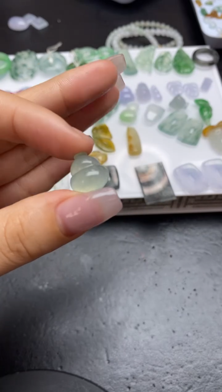 【闪购商品】定制翡翠未镶嵌翡翠毛货~