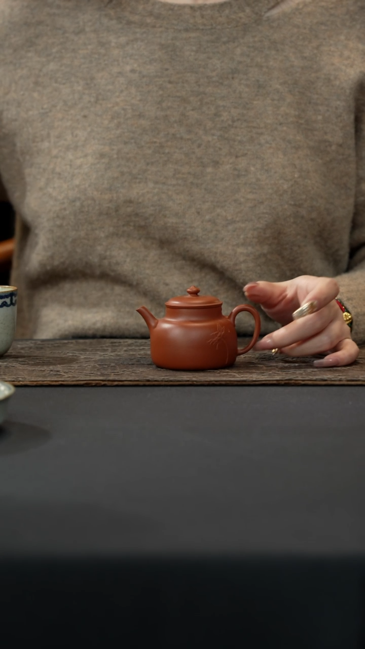 【闪购商品】紫砂茶壶荷花小金汇朱泥120cc