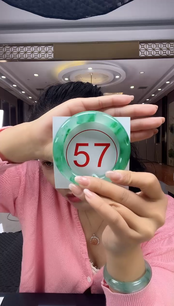 未镶嵌手镯石英质玉2