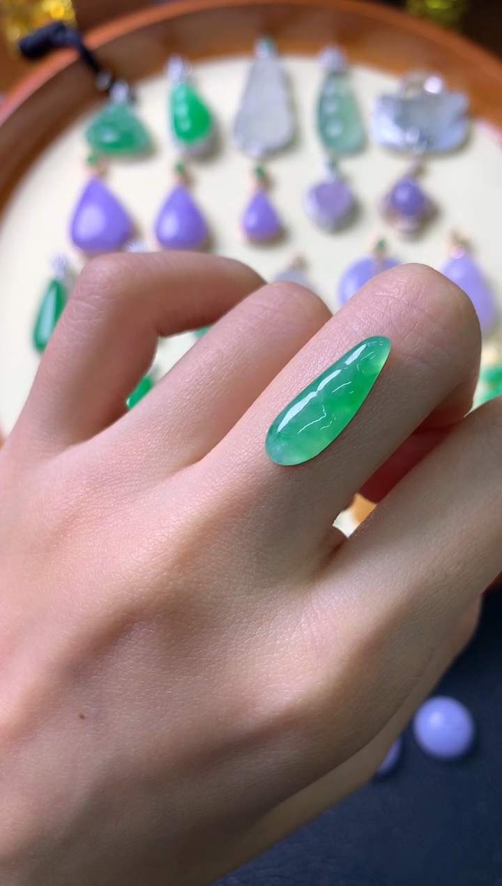 【闪购商品】定制翡翠未镶嵌裸石（镶嵌定制）