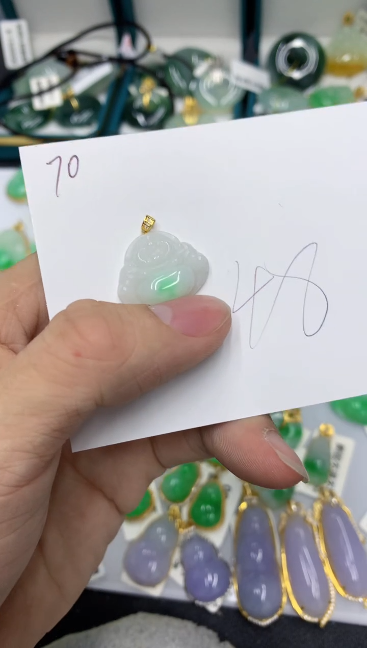 【闪购商品】翡翠颈饰18K金镶嵌号链接