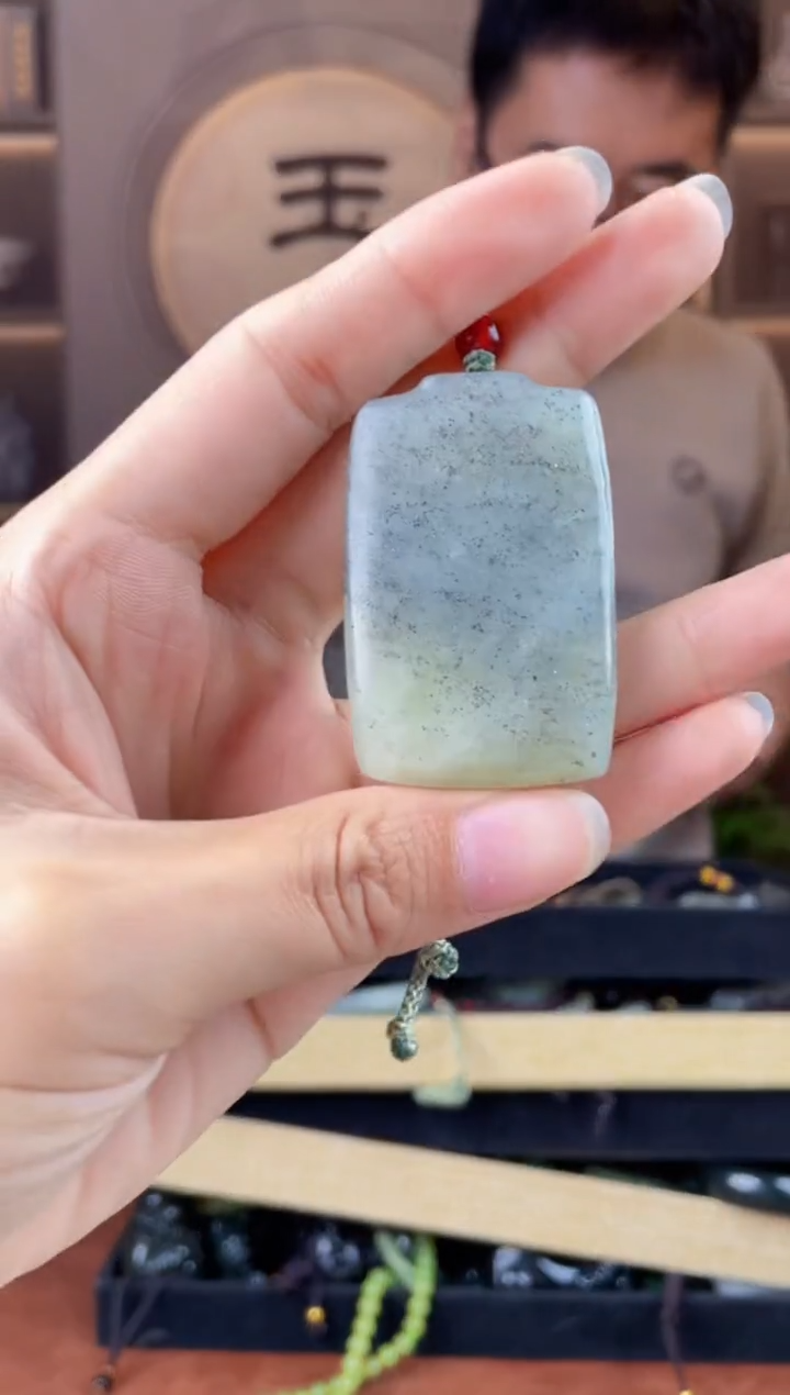 未镶嵌和田玉挂件拍一发一，多样性发货