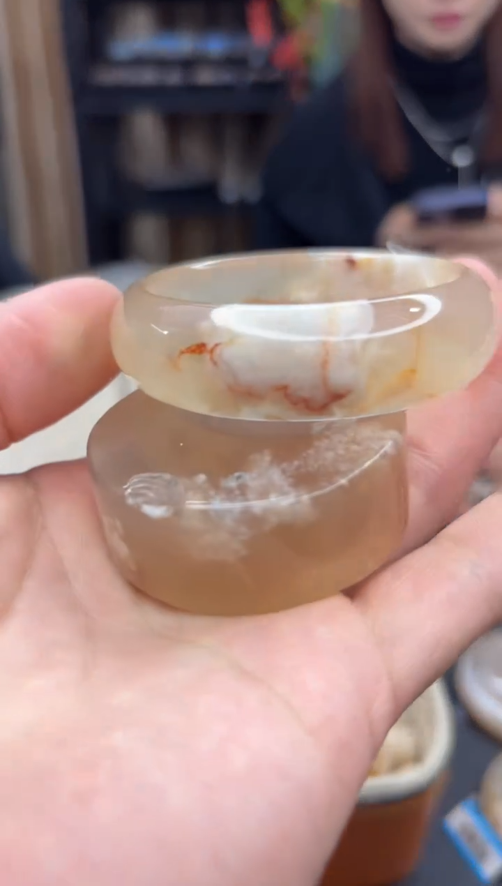 【闪购商品】石英质玉手镯未镶嵌528（52圈赠送镯心）