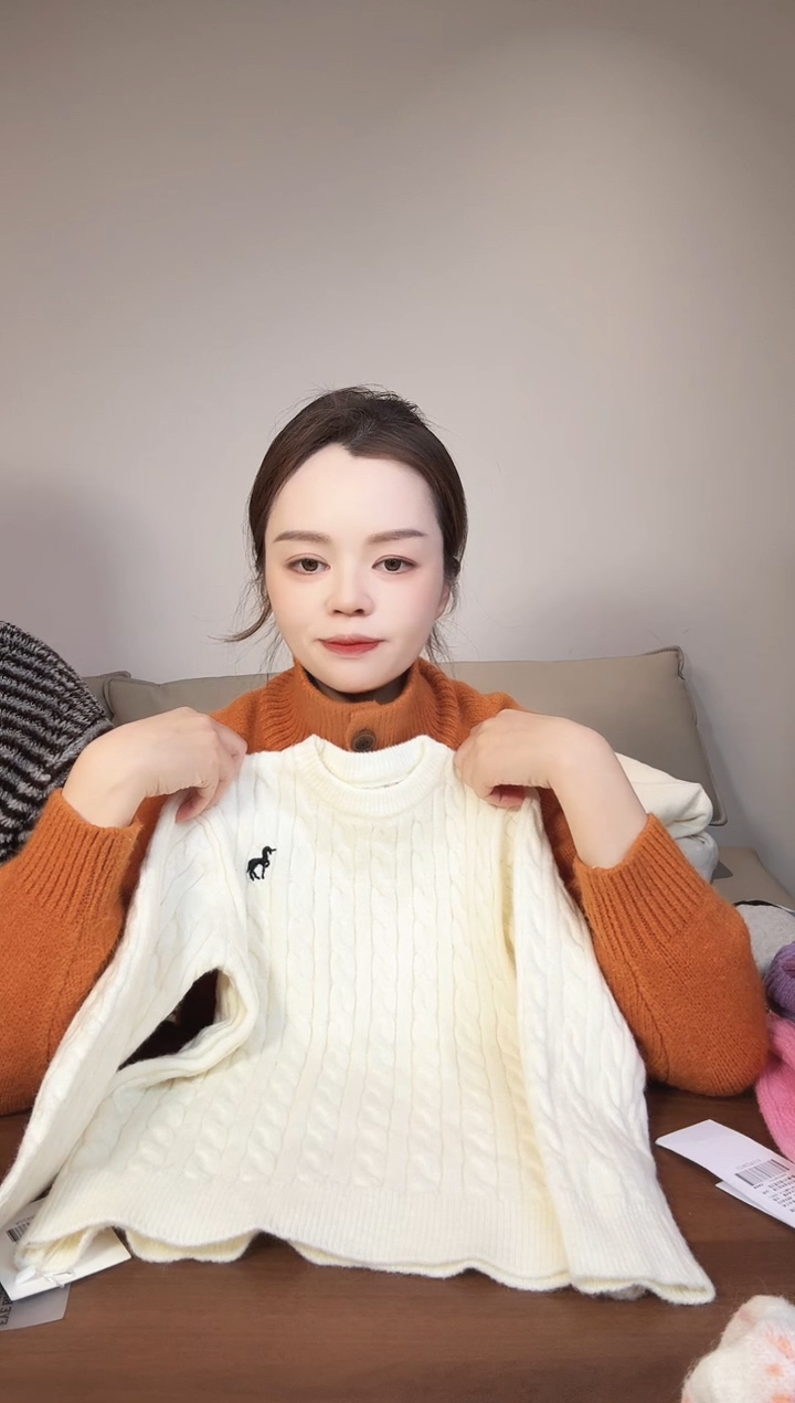 汤*圆小马套头衫120