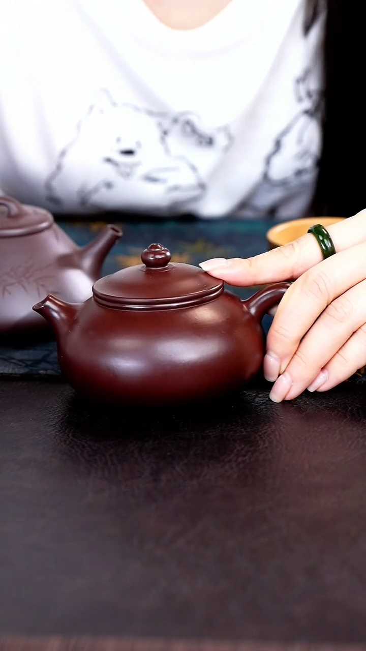 茶壶紫砂7宜兴紫砂壶惊喜