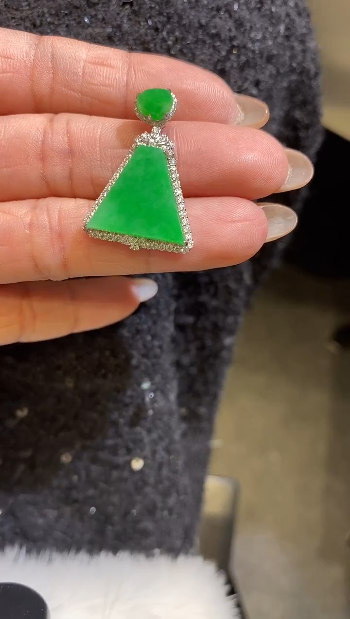 吊坠(不含链)18K金镶嵌翡翠无事牌