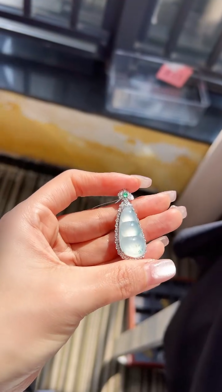 【闪购商品】翡翠颈饰18K金镶嵌DFZ0202-545