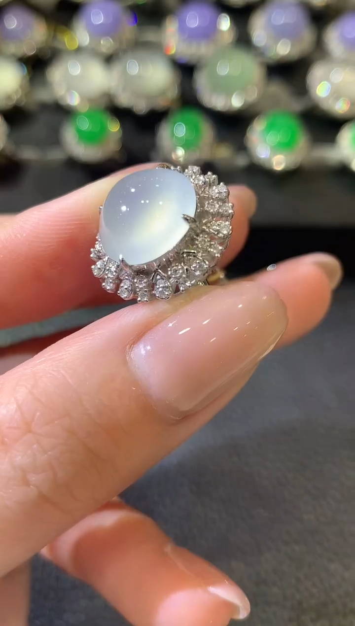 【闪购商品】翡翠戒指18K金镶嵌C47翡翠