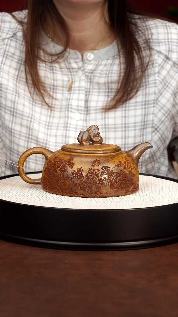 茶壶紫砂龙威半月龙骨金砂 李三妹