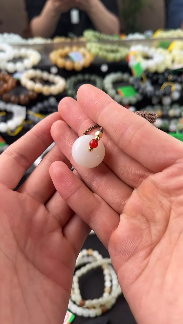 【闪购商品】和田玉平安扣未镶嵌且末天泰白玉小平安扣微色差