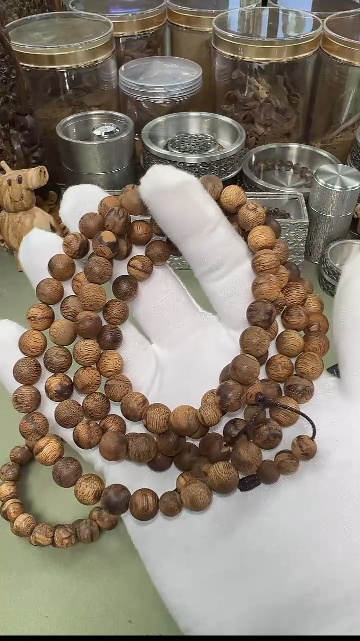 【闪购商品】沉香越南芽庄虎斑棋9mm念珠