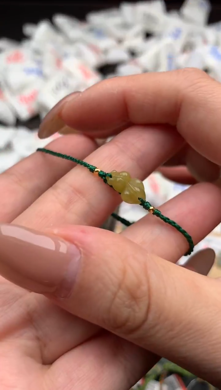 【闪购商品】翡翠手绳未镶嵌一