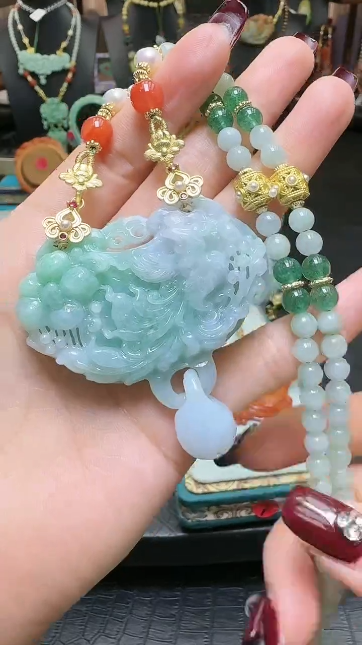 【闪购商品】翡翠颈饰未镶嵌天然翡翠如意凤牌
