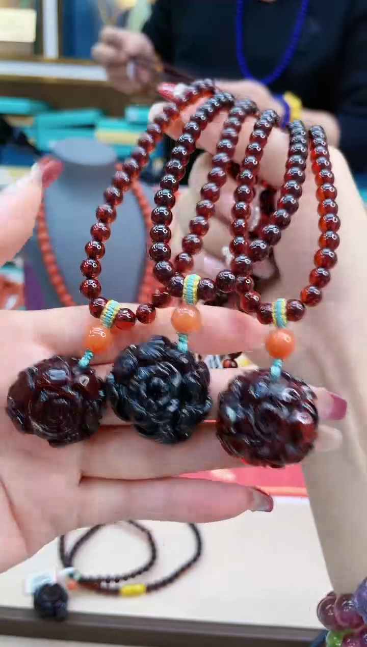 【闪购商品】血珀裸石未镶嵌多样性发一@@ZY20216026