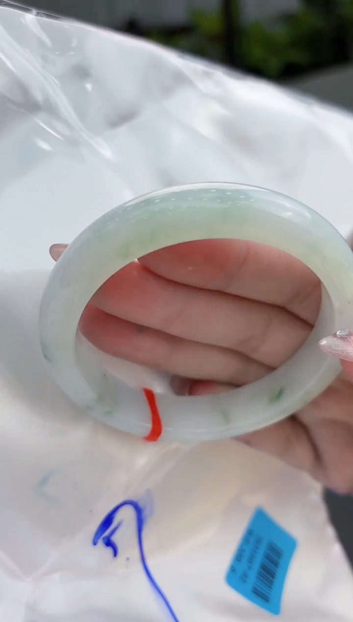 【闪购商品】翡翠手镯未镶嵌翡翠手镯