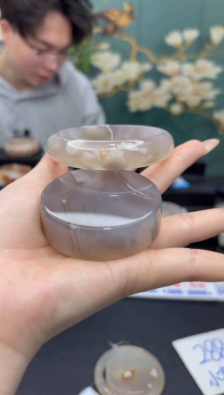 【闪购商品】石英质玉未镶嵌手镯A53(60圈赠送镯心)