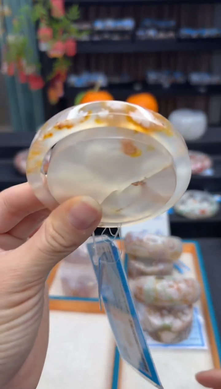 【闪购商品】石英质玉手镯未镶嵌63（56圈赠送镯心）