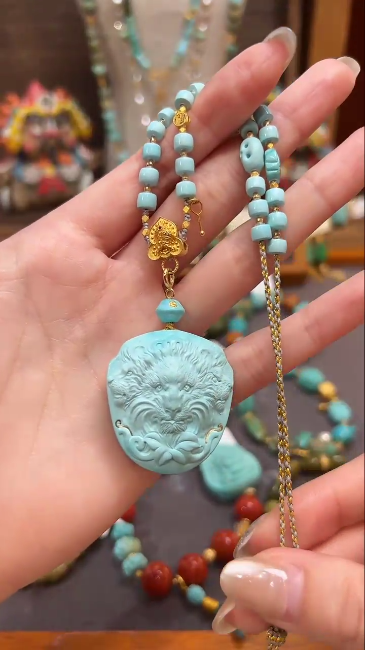 绿松石18K金镶嵌颈饰绿松石项链