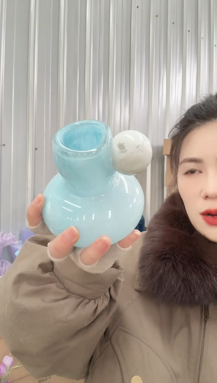 082直播玻璃花瓶