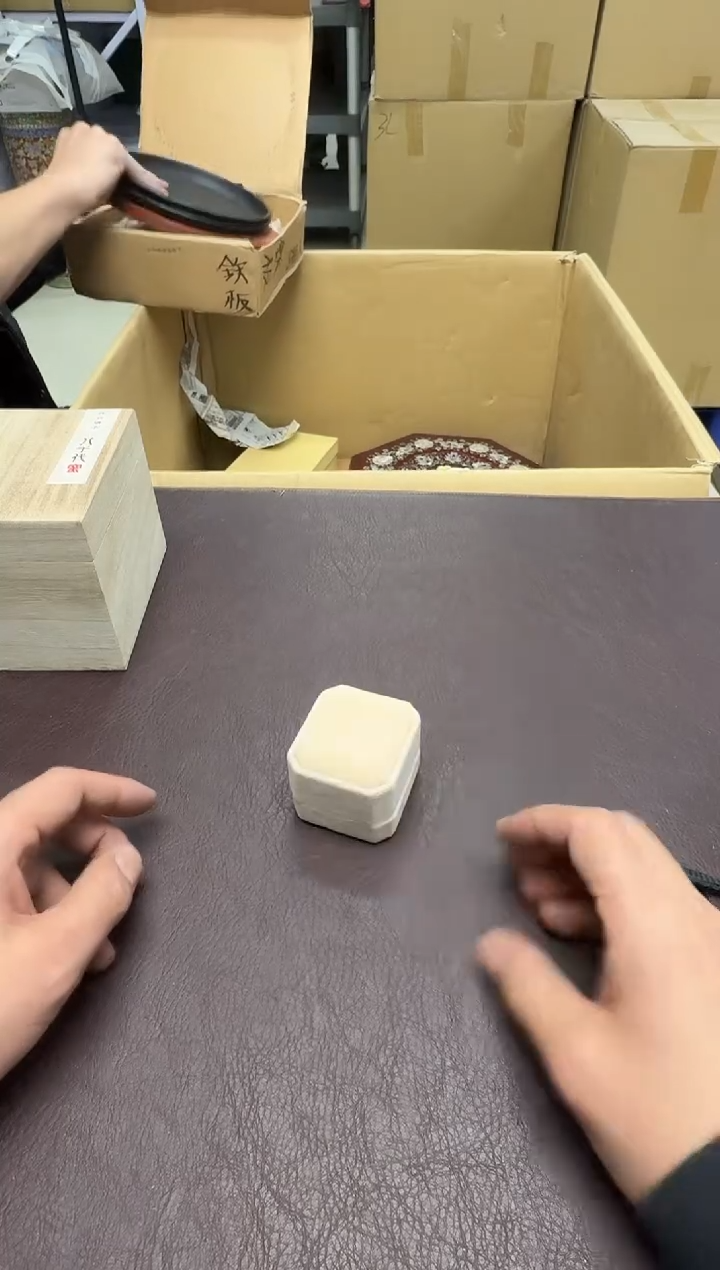 手工艺品钧瓷梅**?427