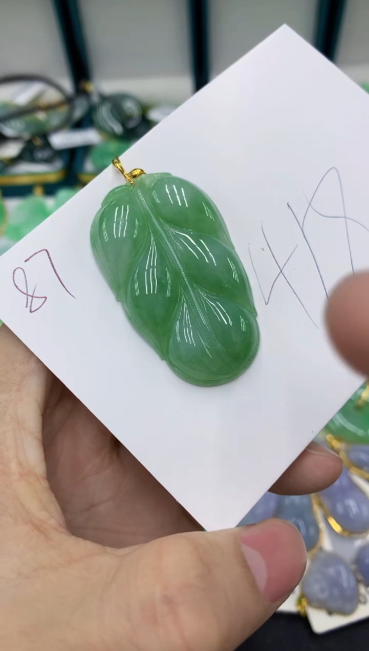 【闪购商品】翡翠颈饰18K金镶嵌号链接11111