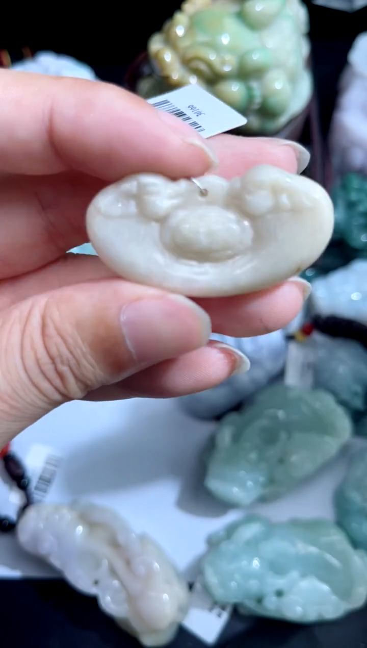 翡翠未镶嵌吊坠(不含链)00000490