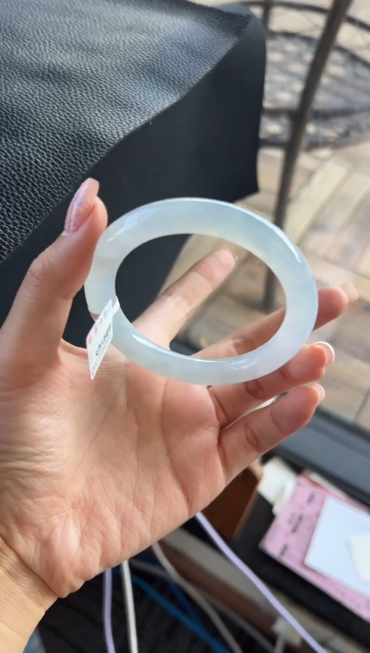 【闪购商品】翡翠手镯未镶嵌61号56.7*9.9*9.9