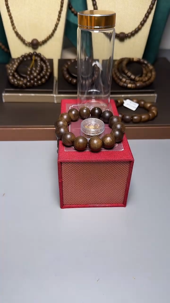 沉香芽庄黑奇1.6圆珠