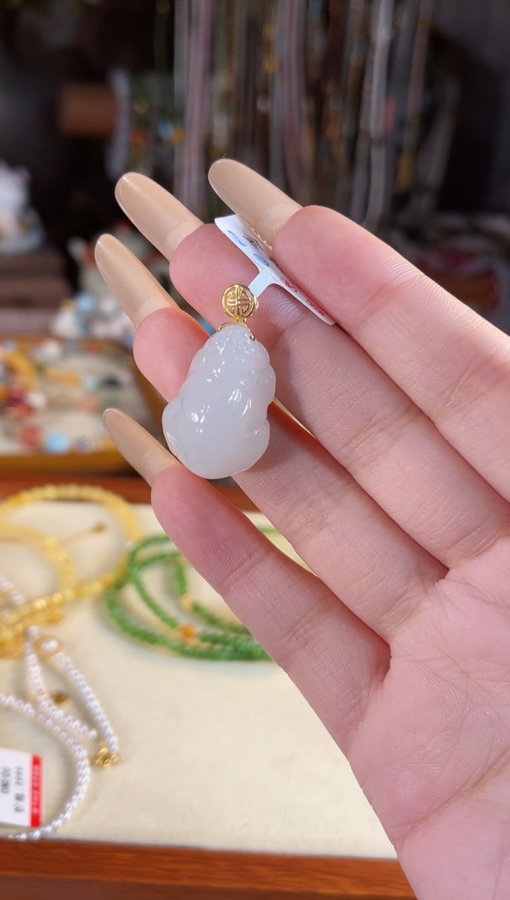 【闪购商品】和田玉吊坠(不含链)未镶嵌多样性发货其一