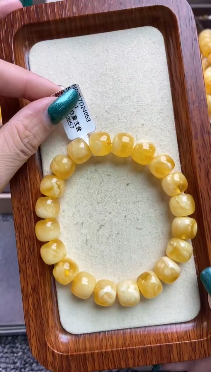 【闪购商品】蜜蜡珠宝奇石未镶嵌10