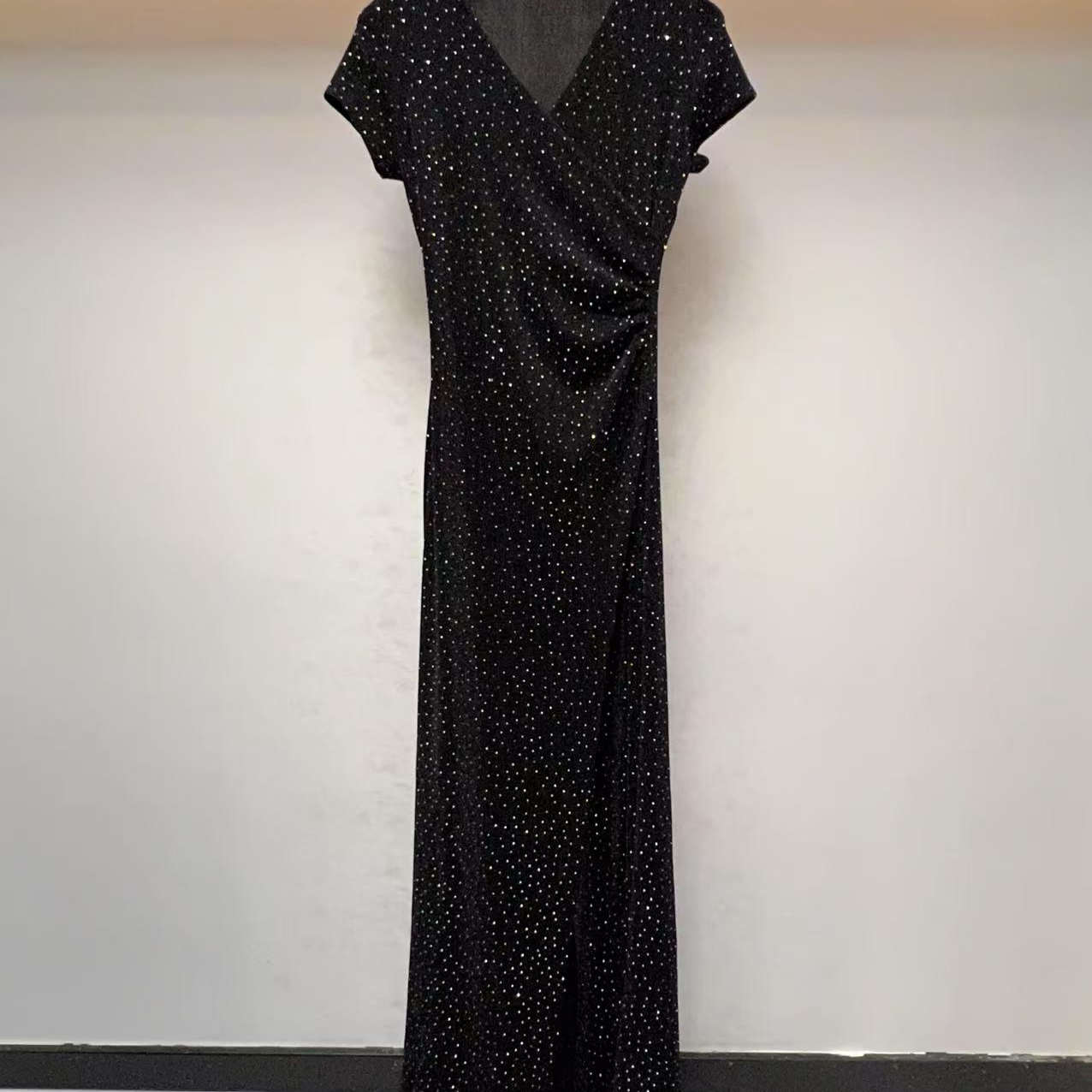 连衣裙春夏法式烫钻短袖连衣裙黑色时尚女士气质长裙轻奢-3943