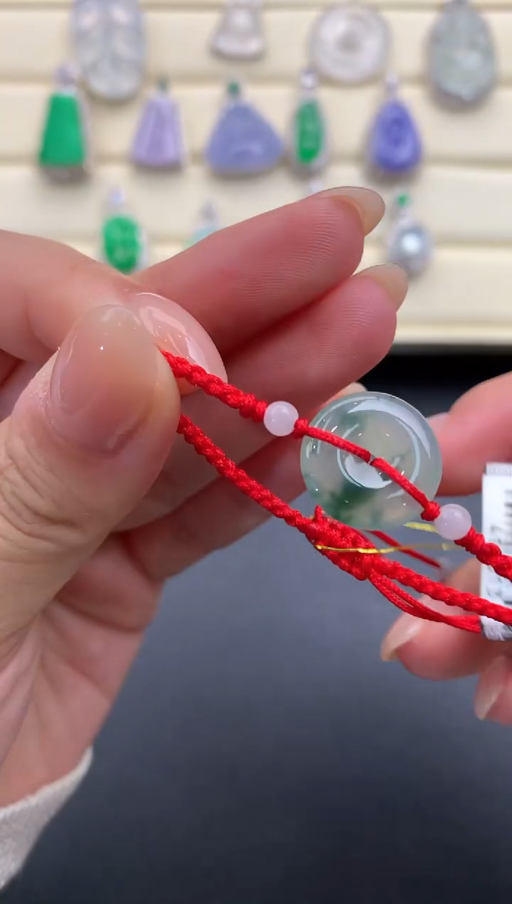 【闪购商品】翡翠颈饰未镶嵌Q897     