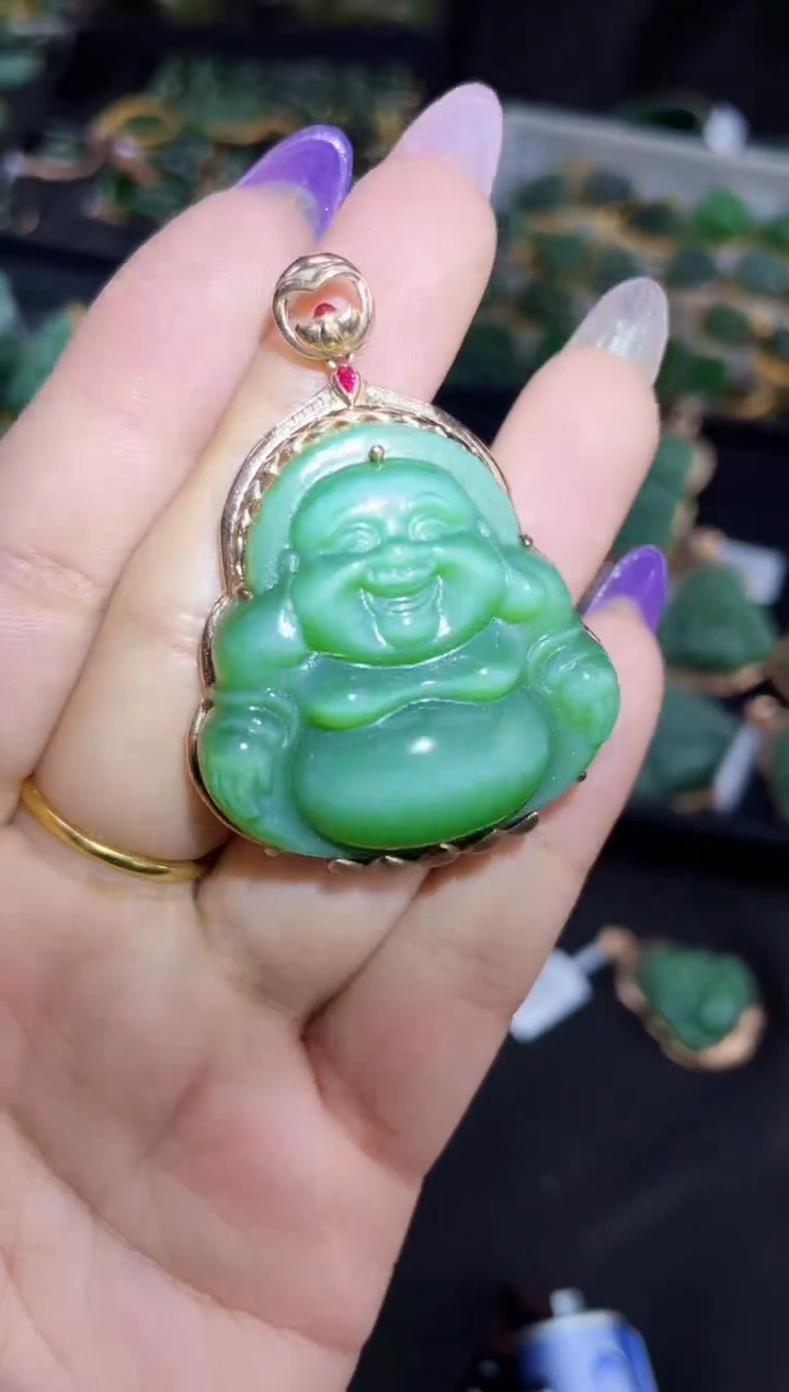 【闪购商品】和田玉吊坠18K金镶嵌37MM 多样性发一