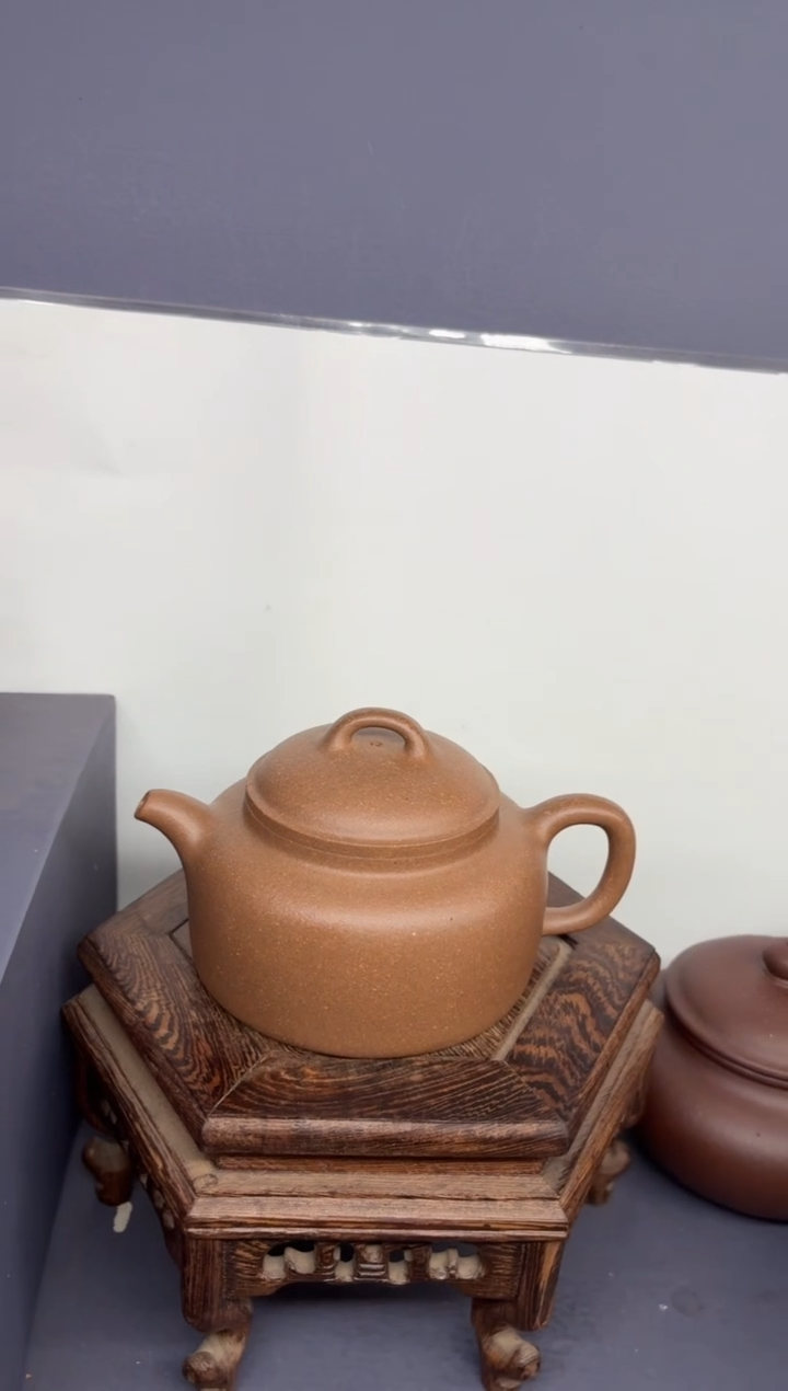 茶壶紫砂芝麻绿  过桥扁钟