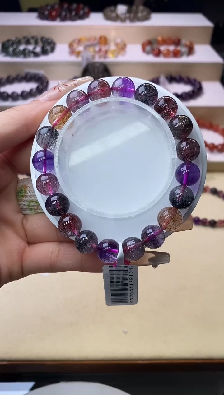 【闪购商品】水晶手链未镶嵌黑加仑超七10m+
