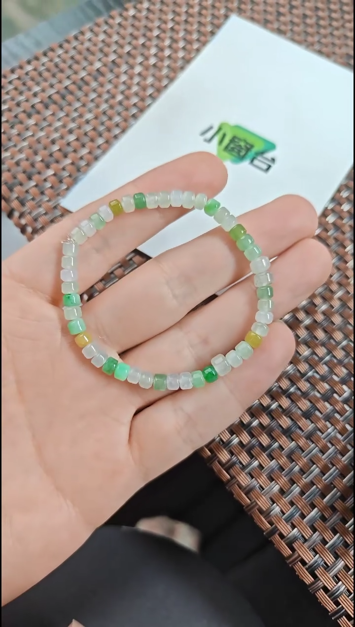 【闪购商品】翡翠手串未镶嵌翡翠手串未镶嵌
