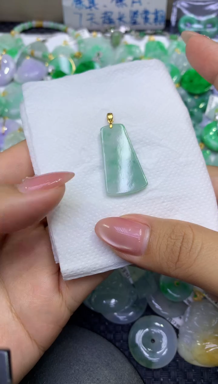 颈饰未镶嵌翡翠天然缅甸A货翡翠