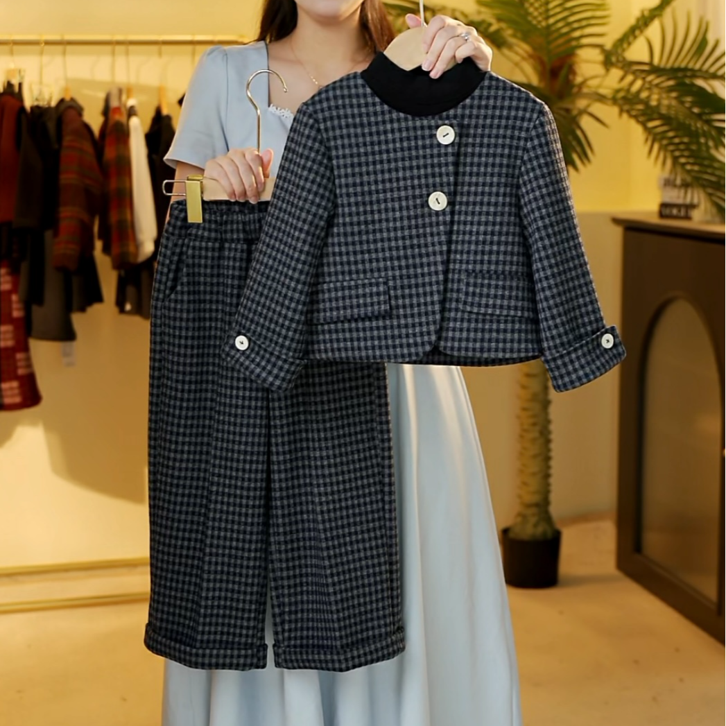 【现货】三件套深秋款童装甜美学院风女童套装Q26255