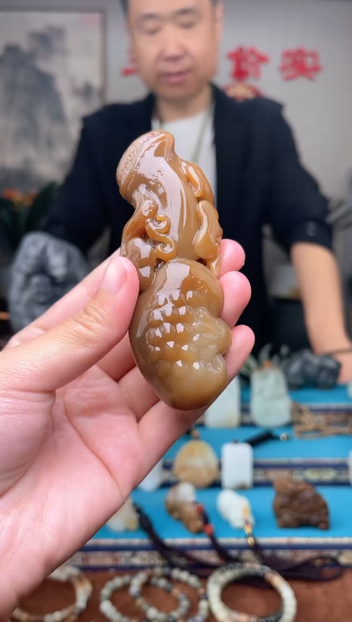 和田玉未镶嵌挂件1