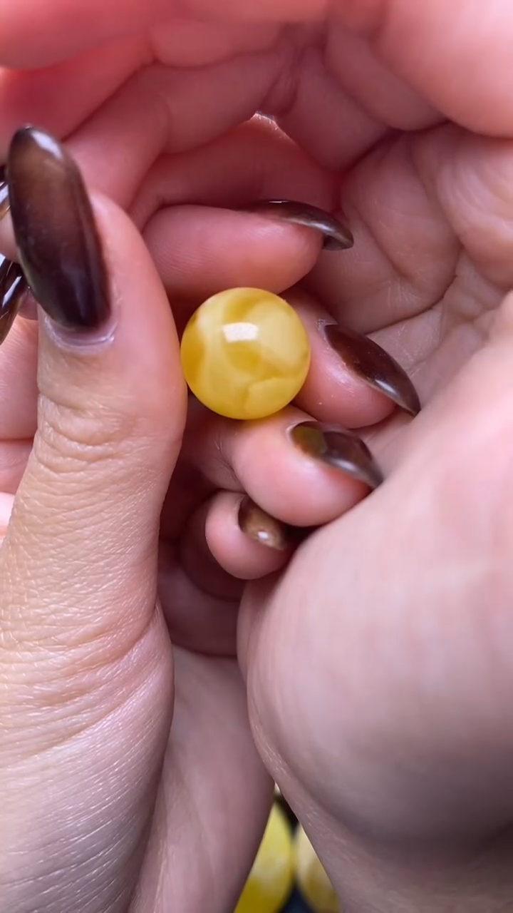 【闪购商品】琥珀裸石未镶嵌蜜蜡.1