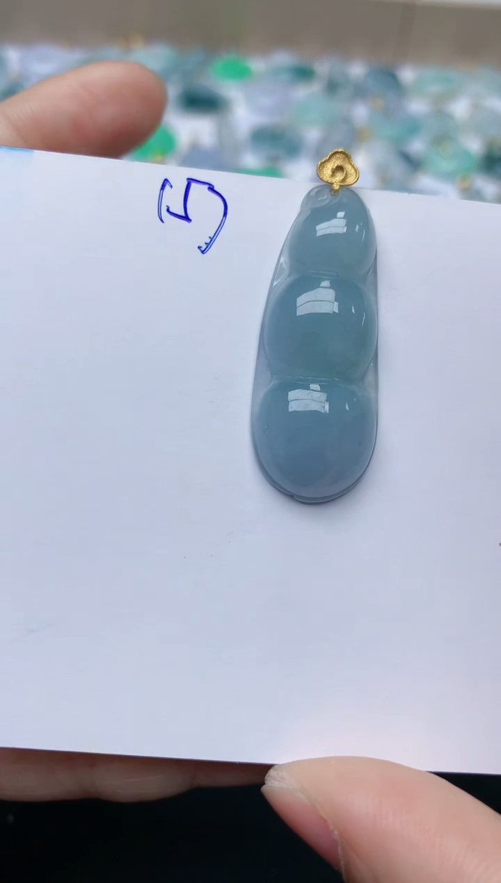 【闪购商品】翡翠颈饰18K金镶嵌天然翡翠A货    157