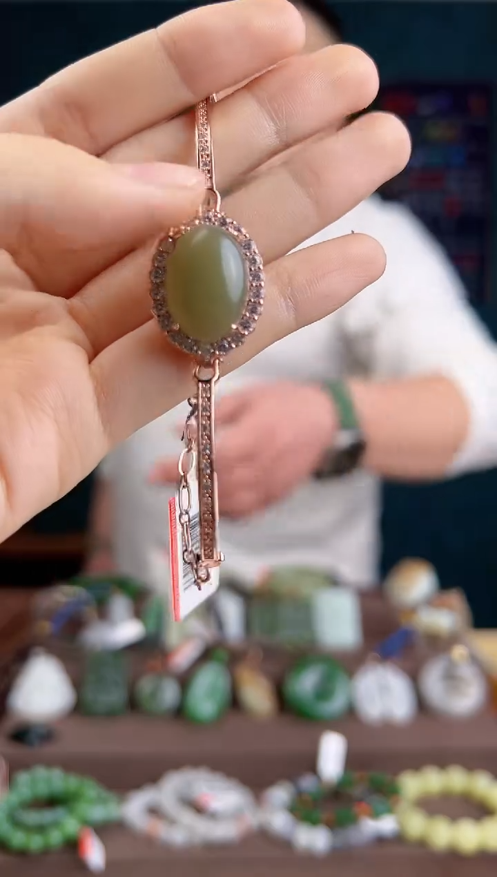 【闪购商品】和田玉颈饰未镶嵌 ZZ 拍一发一 多样性发货