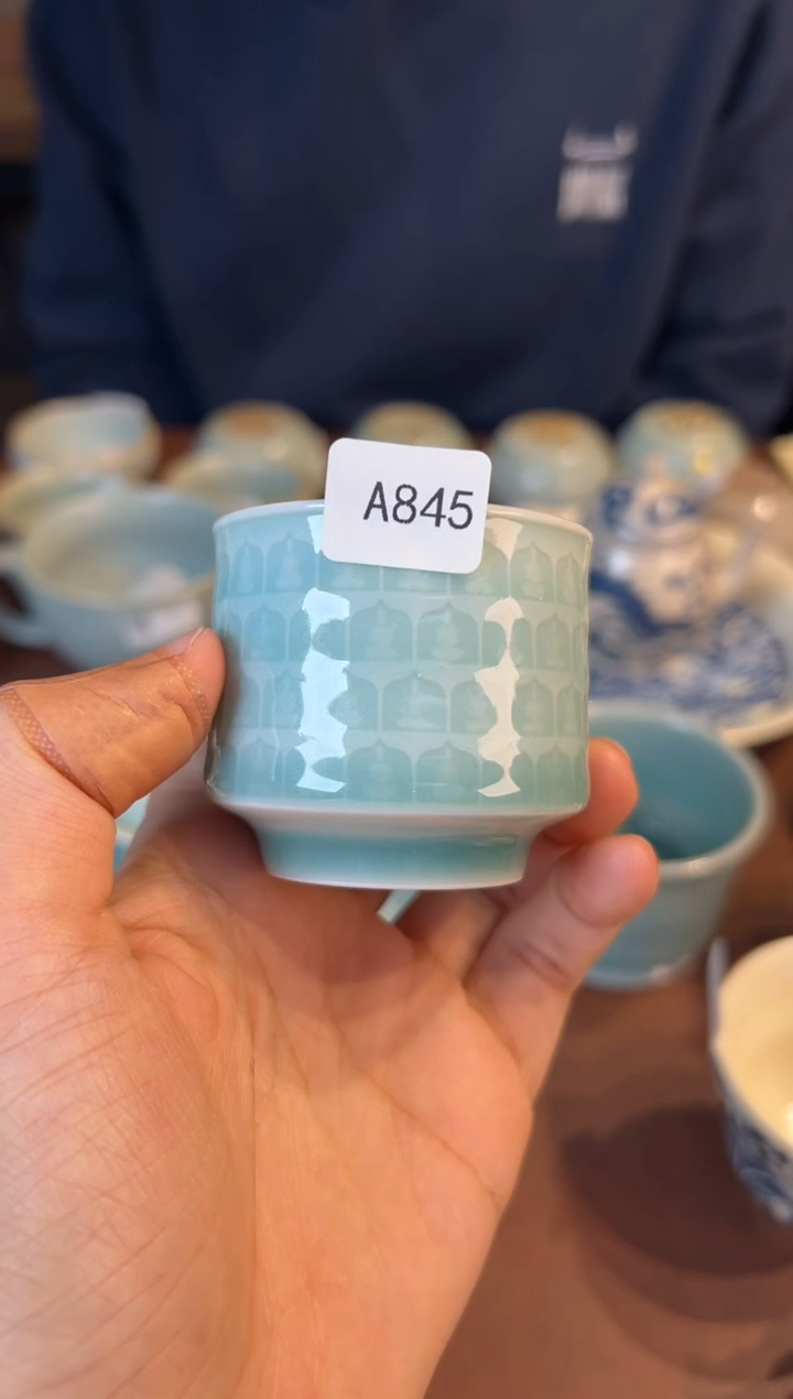 【闪购商品】瓷片问鼎          A845